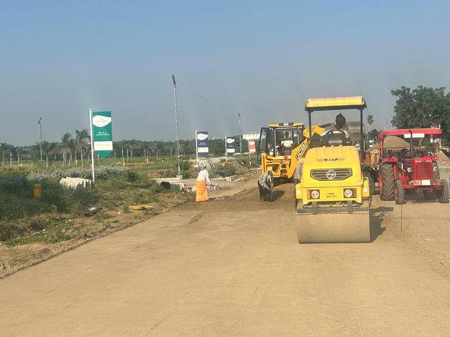 Road Grading & Sub-Base Roller Compaction