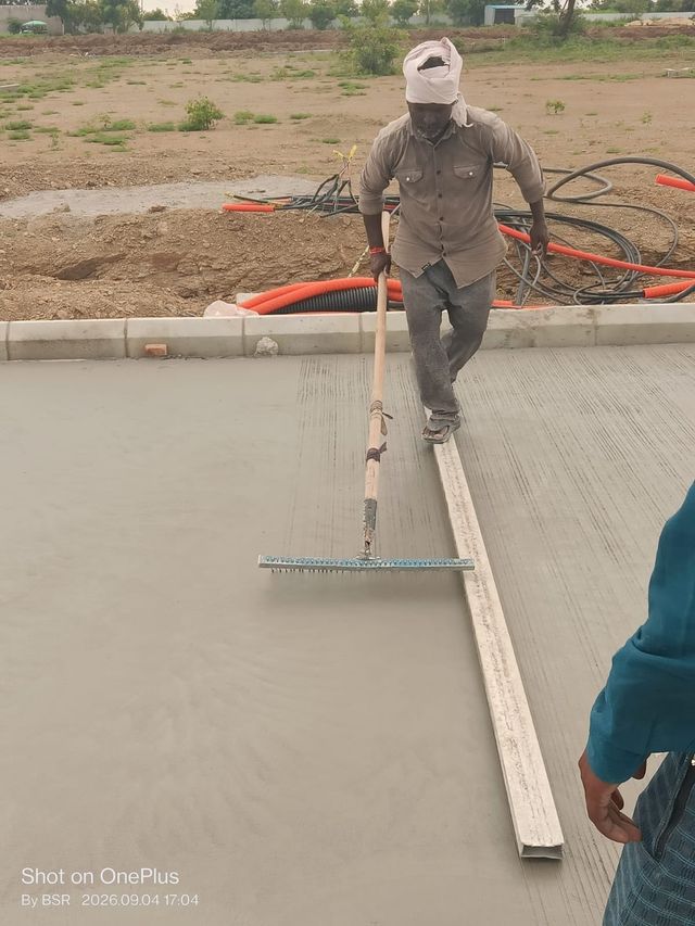 Anti-Skid Groove Broom Texturing