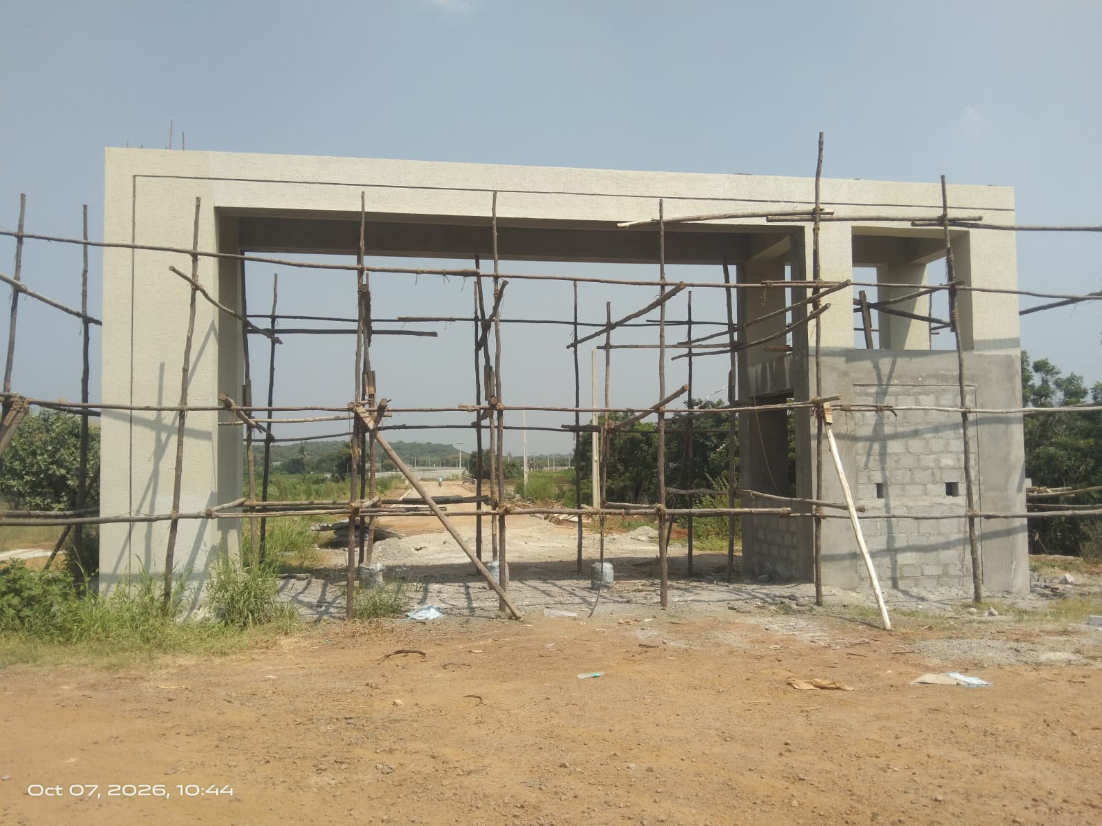 raghunath grand entrance arch construction