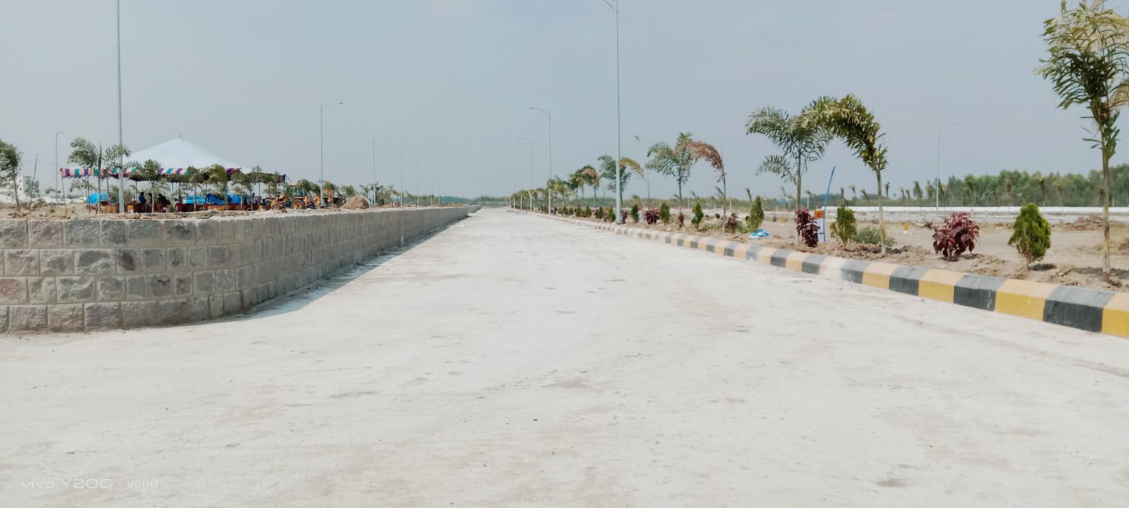 Wide Internal 40' Avenues & Curbs